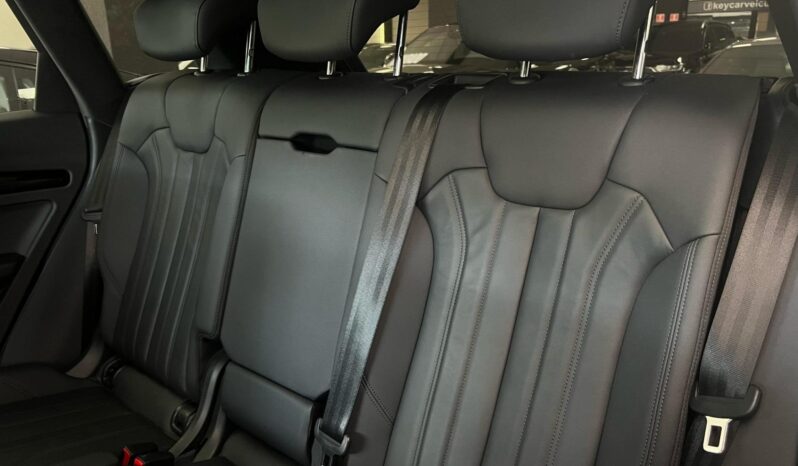
								AUDI Q5 cheio									