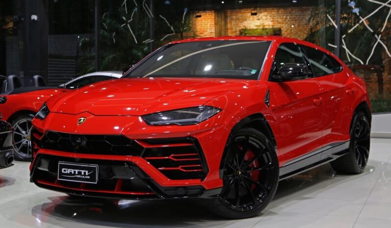 
								LAMBORGHINI URUS cheio									