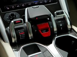
										LAMBORGHINI URUS cheio									