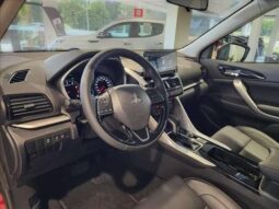 
										MITSUBISHI ECLIPSE CROSS cheio									