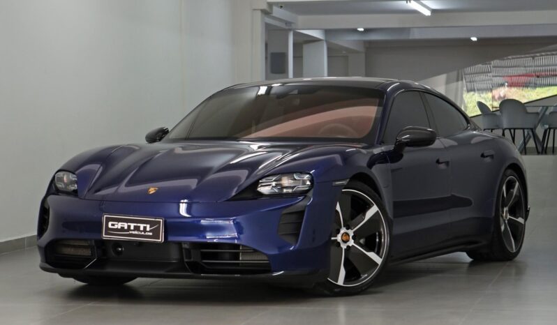 
								PORSCHE TAYCAN cheio									