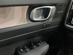 
										VOLVO XC40 P6 RECHARGE ELECTRIC PLUS AWD cheio									