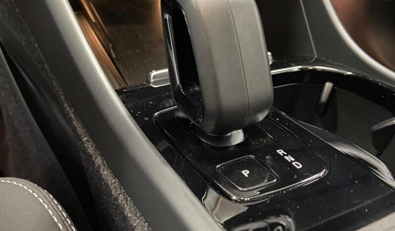 
								VOLVO XC40 P6 RECHARGE ELECTRIC PLUS AWD cheio									