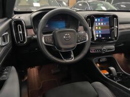 
										VOLVO XC40 P6 RECHARGE ELECTRIC PLUS AWD cheio									